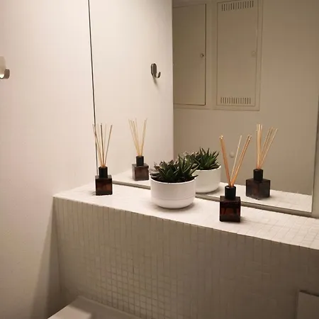 Apartment Am Hirschgarten - Zentral Gelegen München